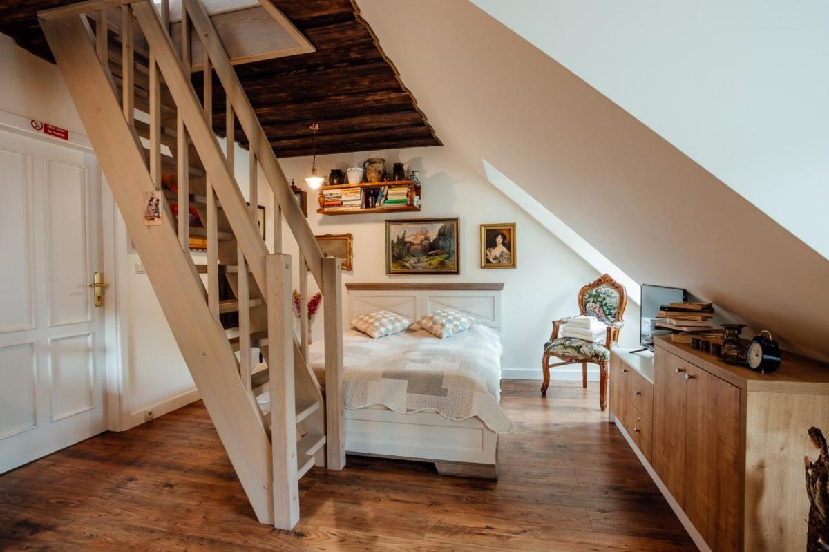 Dom Berg Apartment Banska Stiavnica Ngoại thất bức ảnh